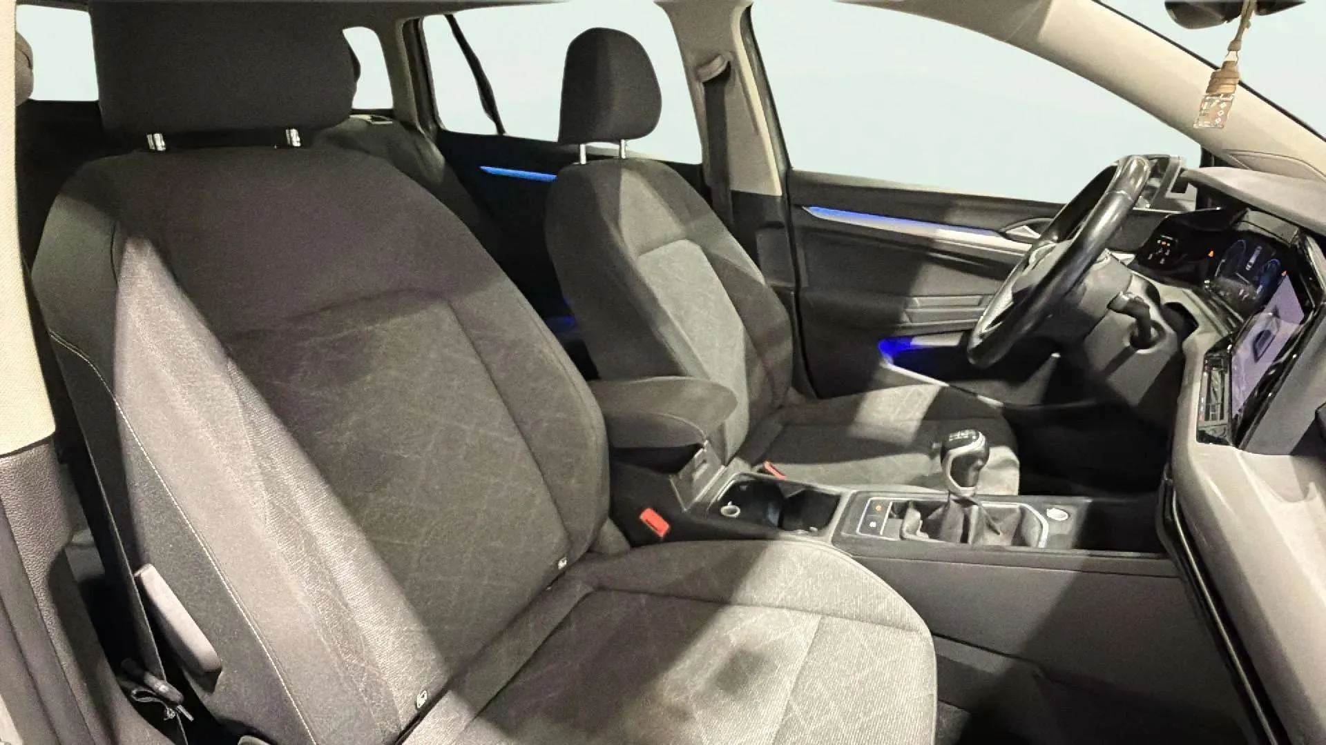 Volkswagen Golf 2.0 TDI Variant - foto 15