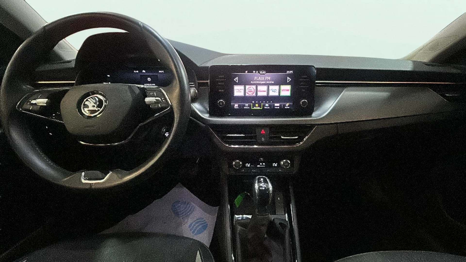 Škoda Kamiq 1.5 TSI DSG Ambition - foto 12