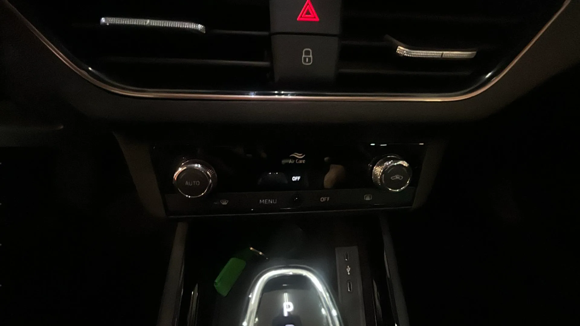 Škoda Kamiq 1.5 TSI DSG Ambition - foto 23