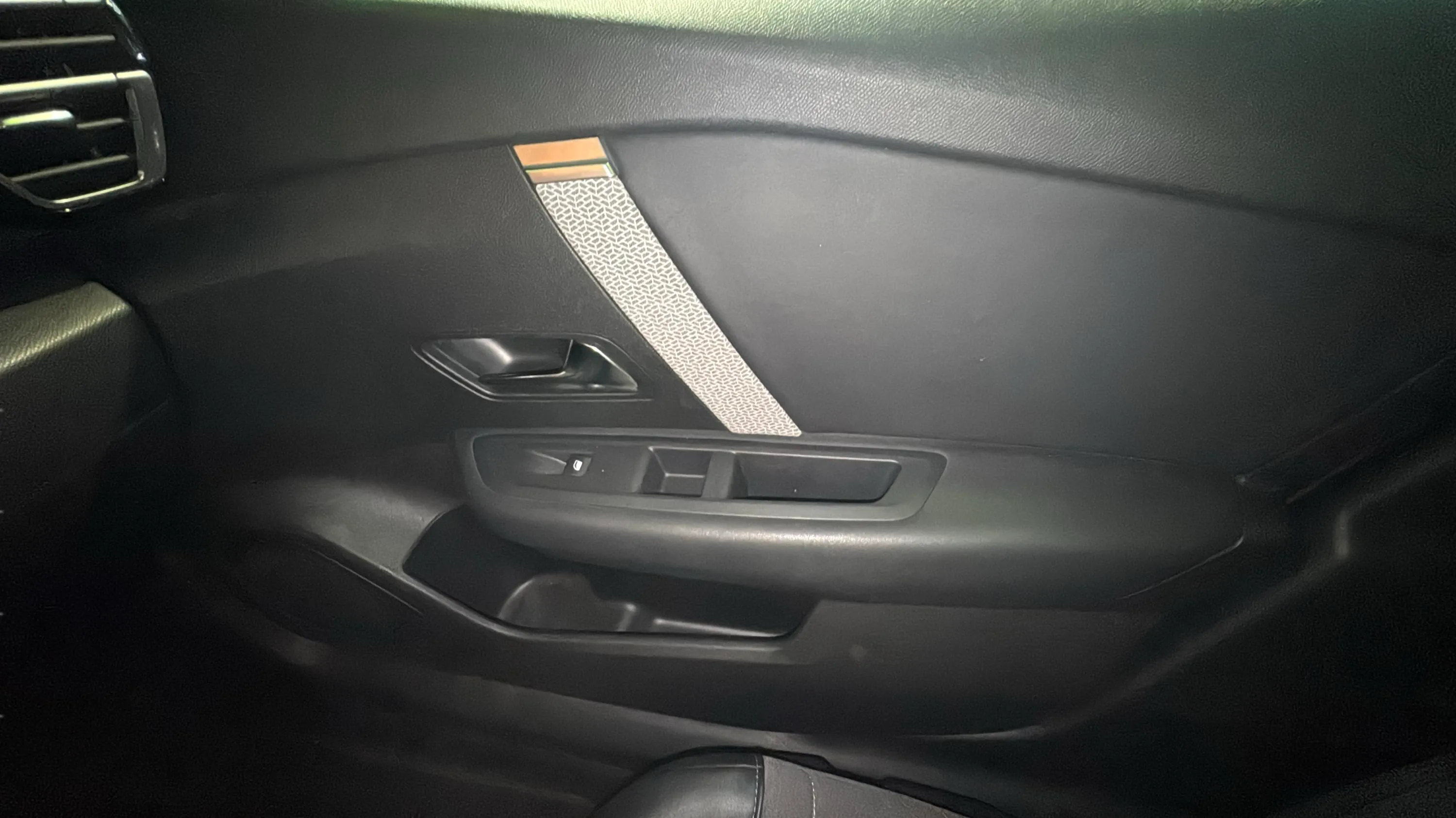 Citroën C4 PureTech 130 EAT8 Feel Pack - foto 24