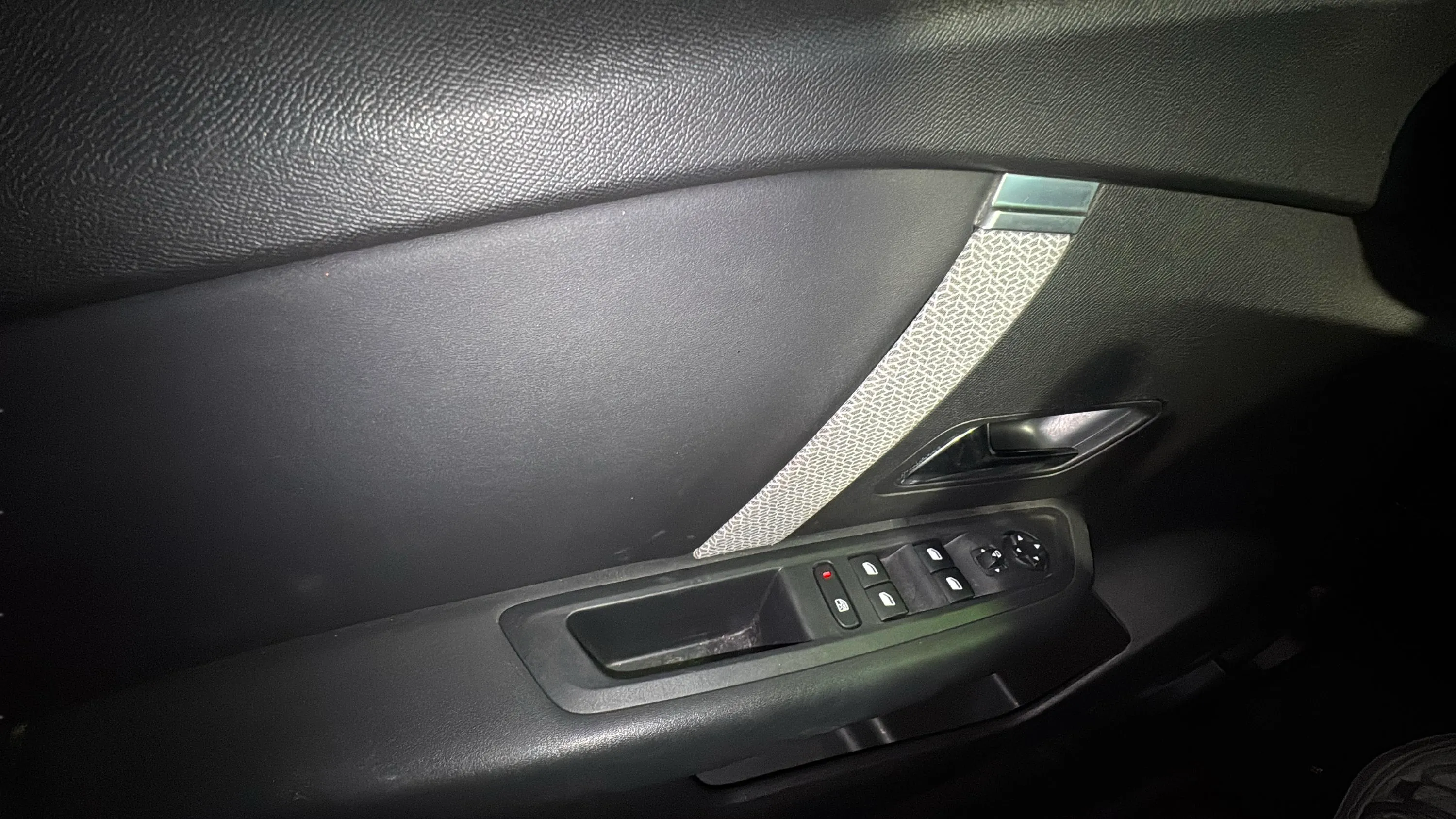 Citroën C4 PureTech 130 EAT8 Feel Pack - foto 22