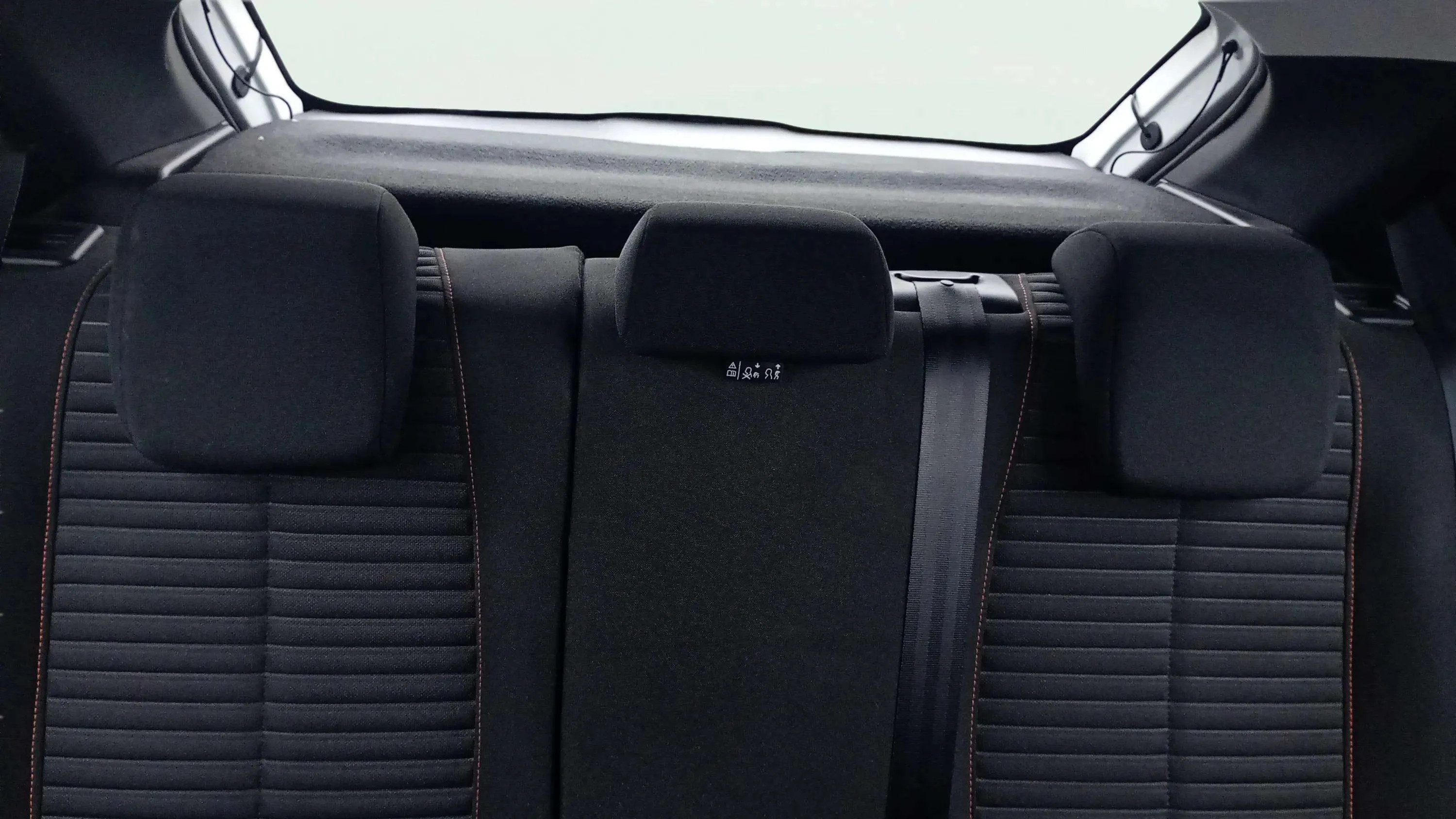 Peugeot 208 BlueHDi Active Pack - foto 16