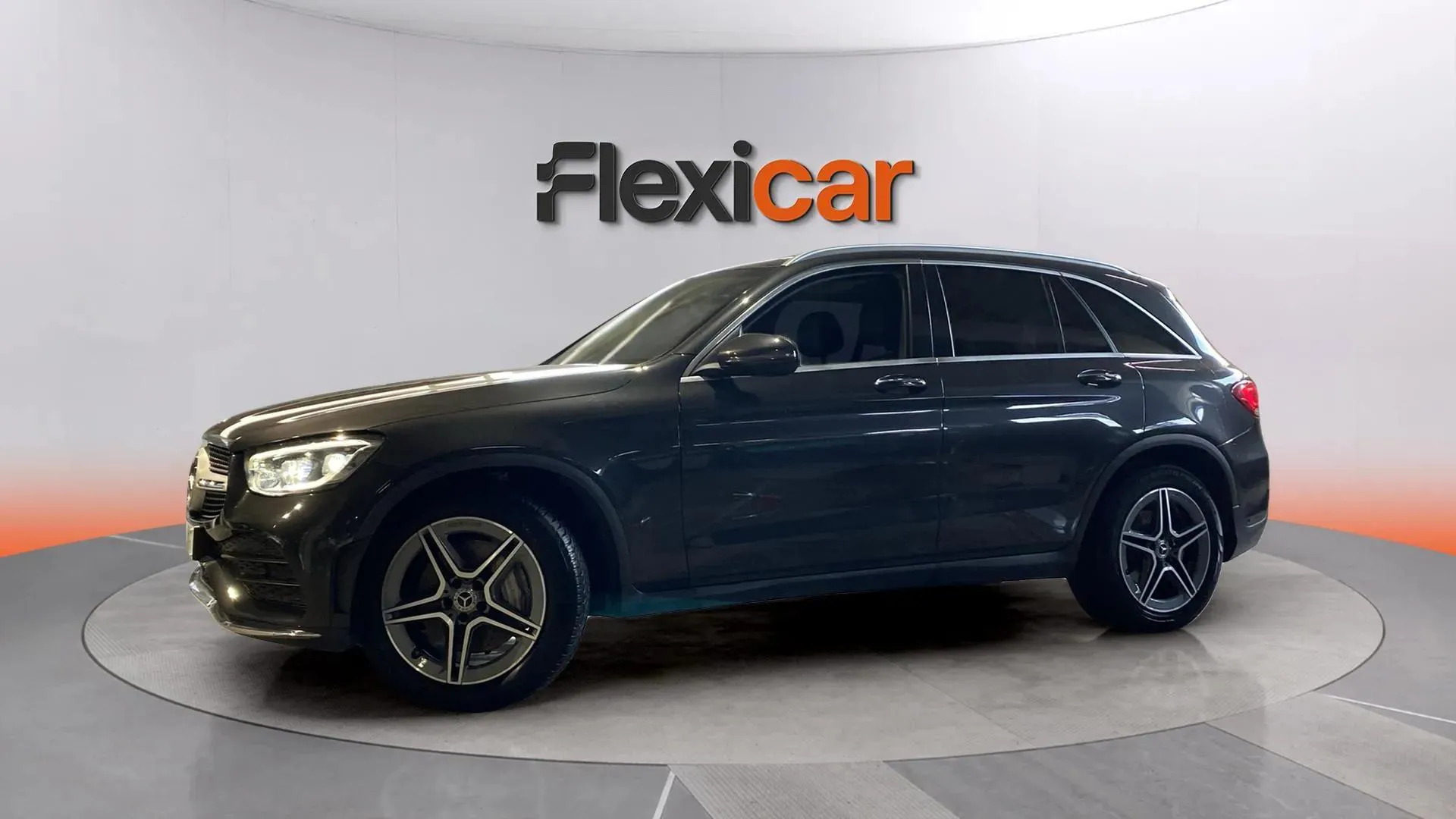 Mercedes-Benz GLC 220 d 4MATIC - foto 2