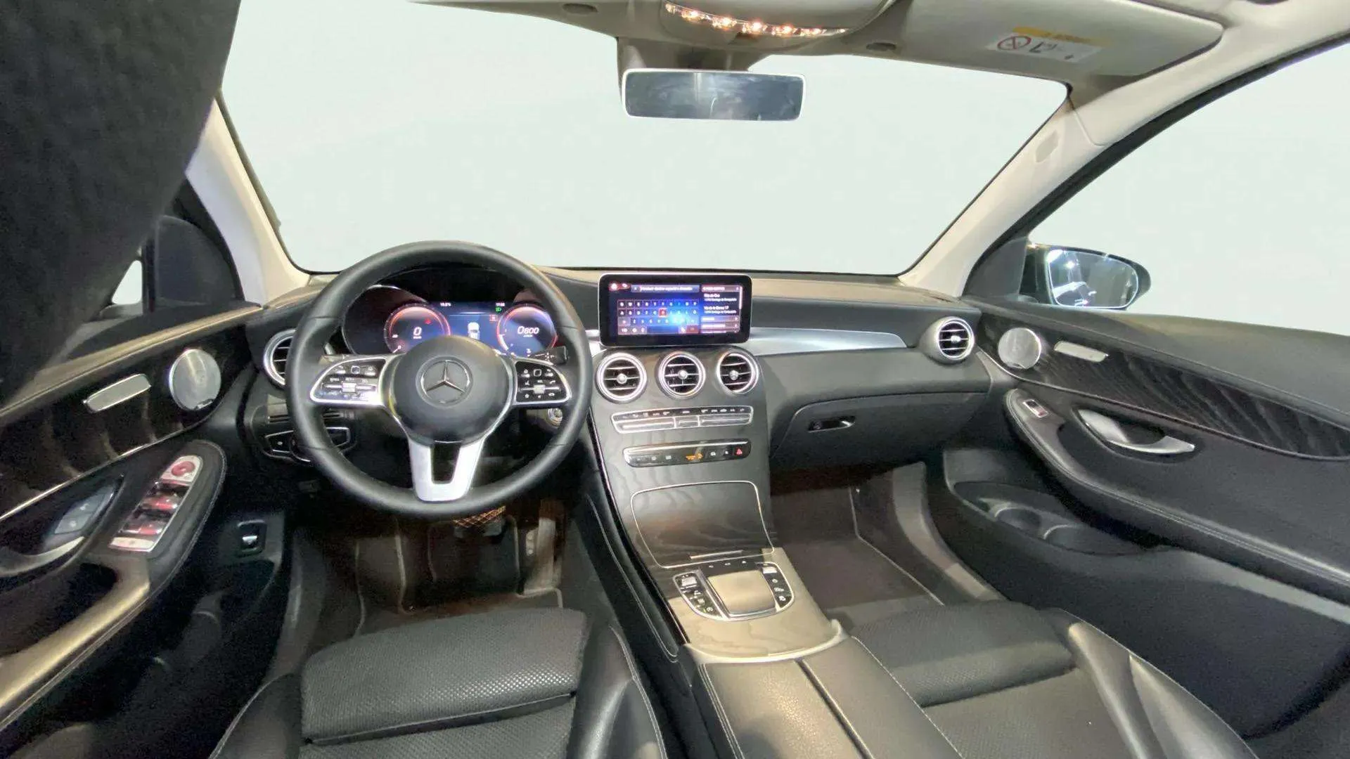 Mercedes-Benz GLC 220 d 4MATIC - foto 13