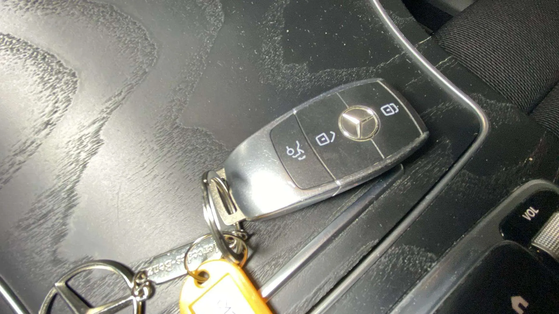 Mercedes-Benz GLC 220 d 4MATIC - foto 20