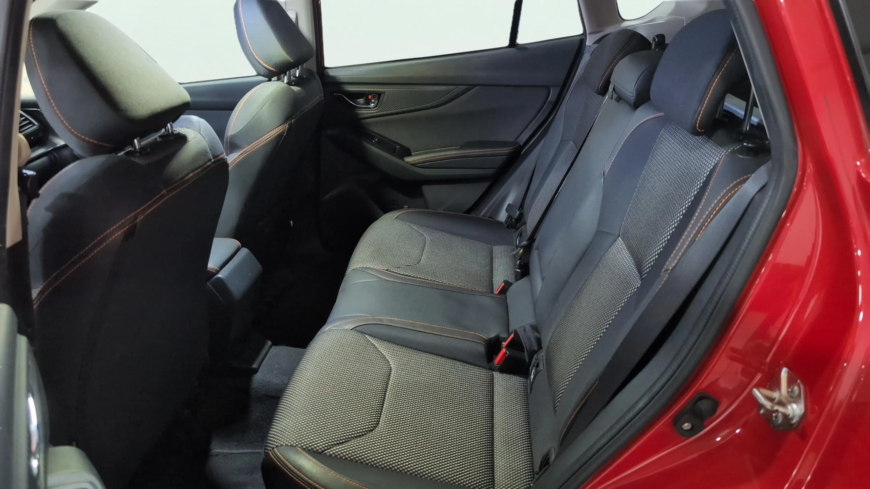 Subaru XV 1.6i Executive - foto 14