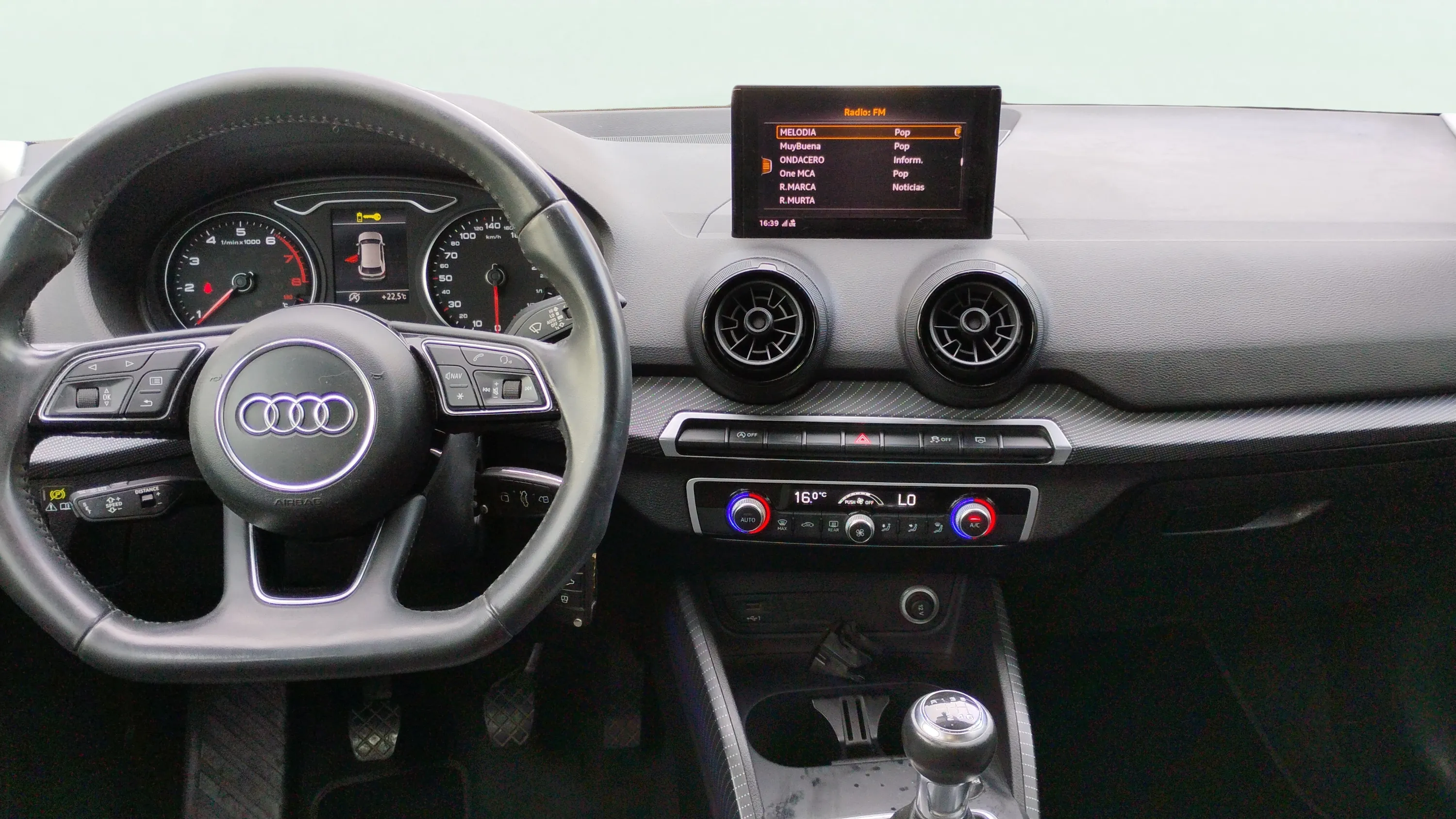 Audi Q2 - foto 10