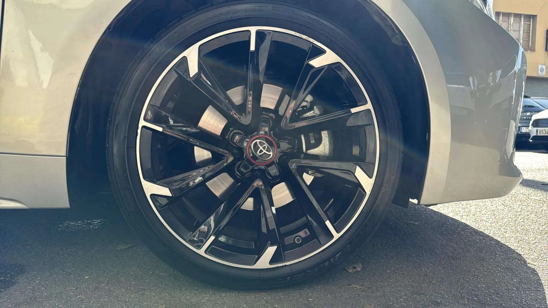 Toyota Corolla 2.0 180H GR-Sport E-CVT Touring Sport - foto 19
