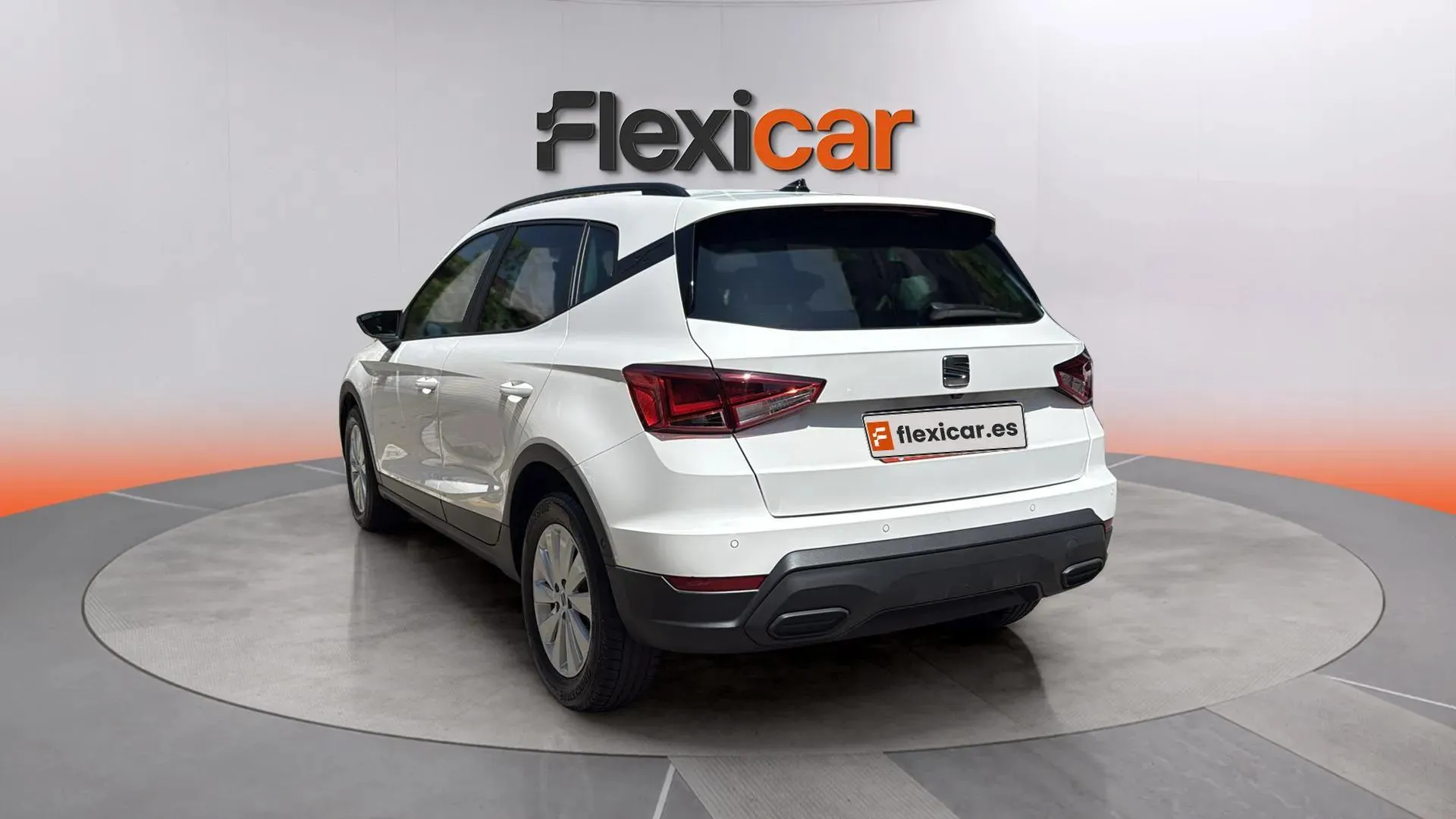 SEAT Arona 1.0 TSI DSG Style Plus - foto 6