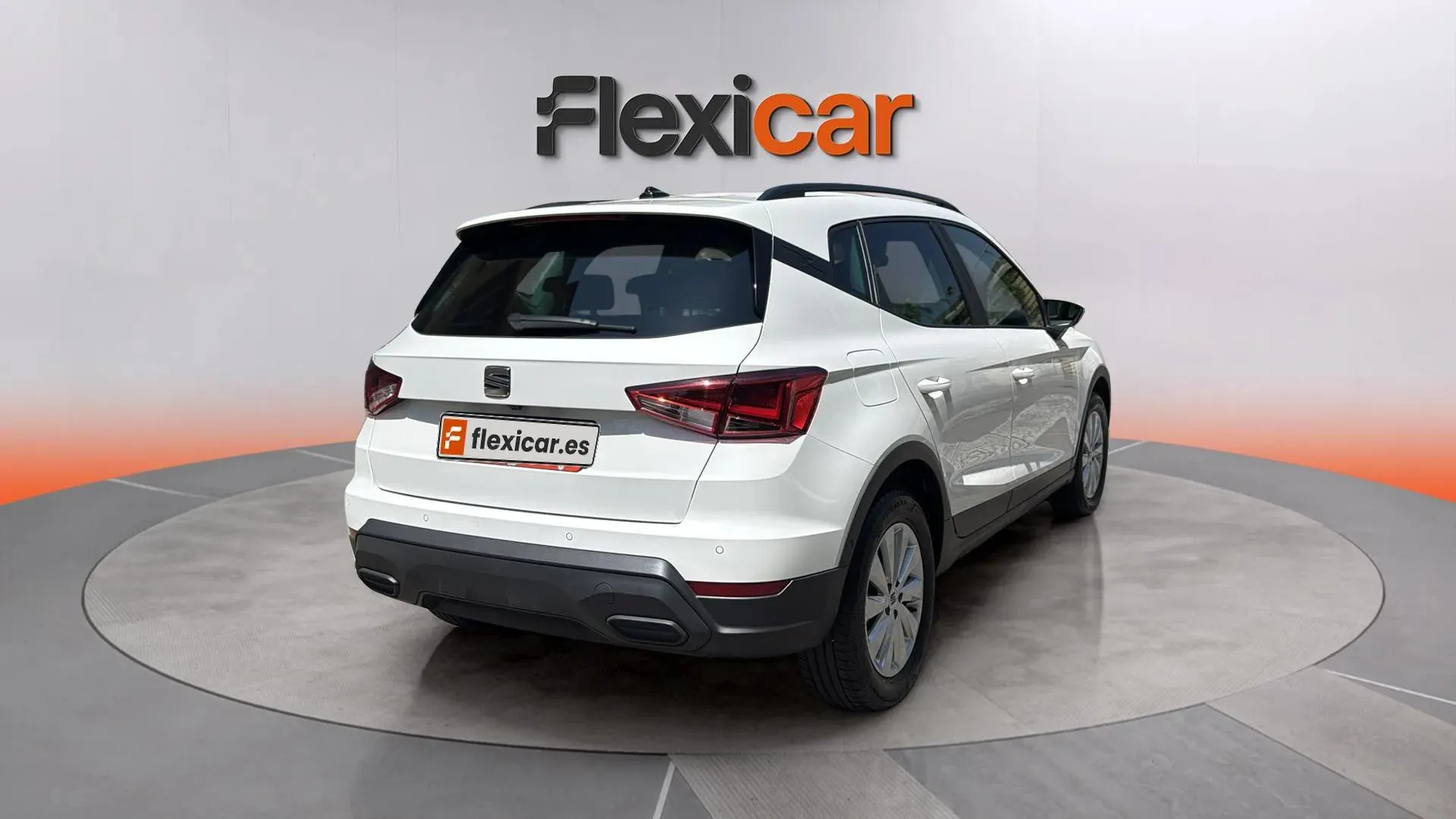SEAT Arona 1.0 TSI DSG Style Plus - foto 3