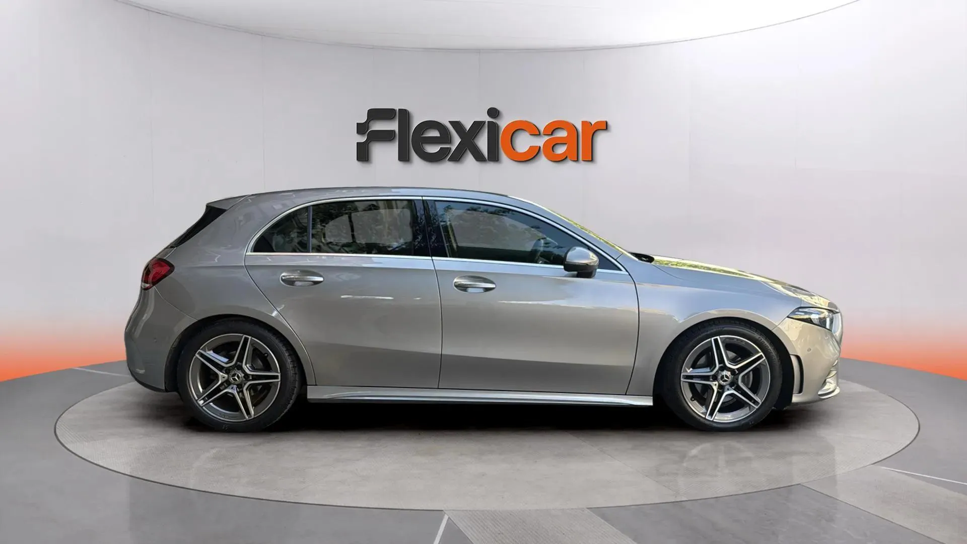 Mercedes-Benz Clase A A 180 - foto 2