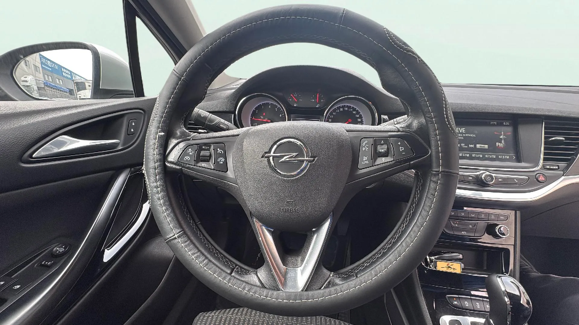 Opel Astra 1.4T SHT Elegance CVT - foto 7