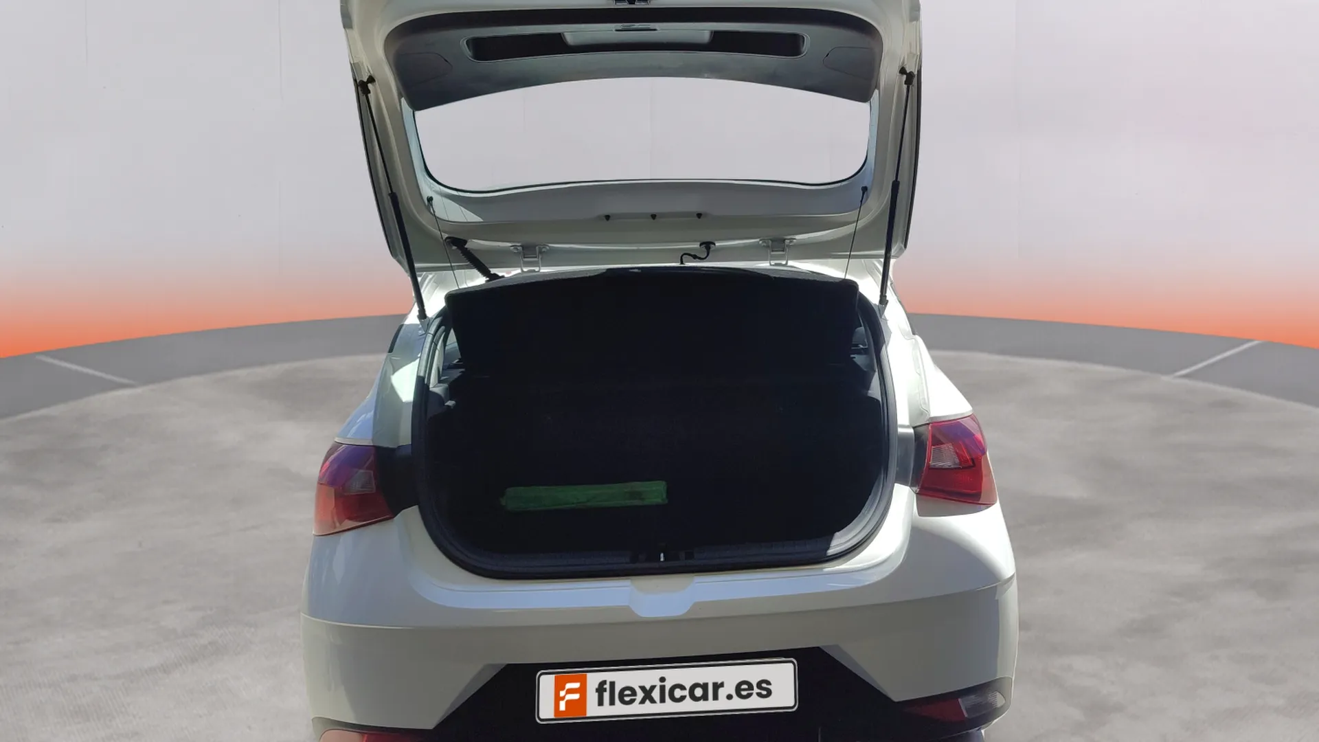 Hyundai i20 1.2 MPI Essence - foto 13