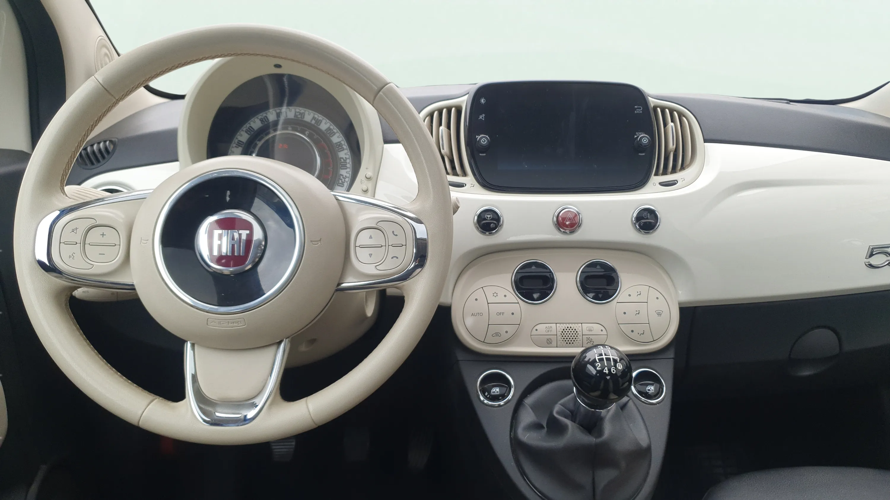 Fiat 500 Dolcevita 1.0 Hybrid - foto 6
