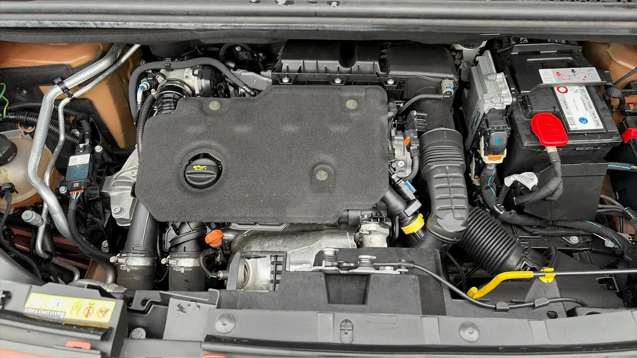 Peugeot Rifter GT Line Standard BlueHDi - foto 18