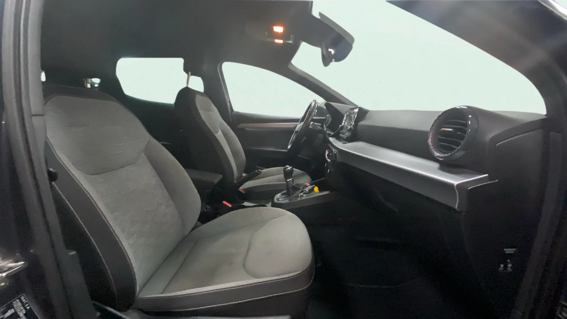 SEAT Ibiza 1.0 TSI Special Edition Xcellence - foto 24