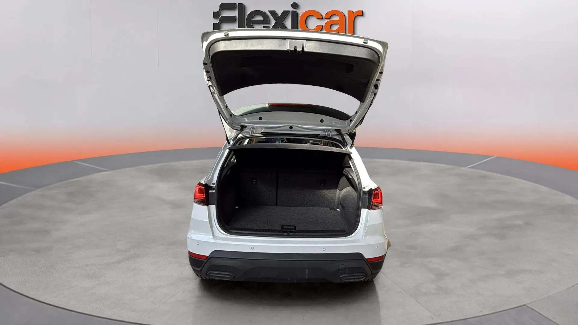 SEAT Arona 1.0 TSI DSG Style XL - foto 9