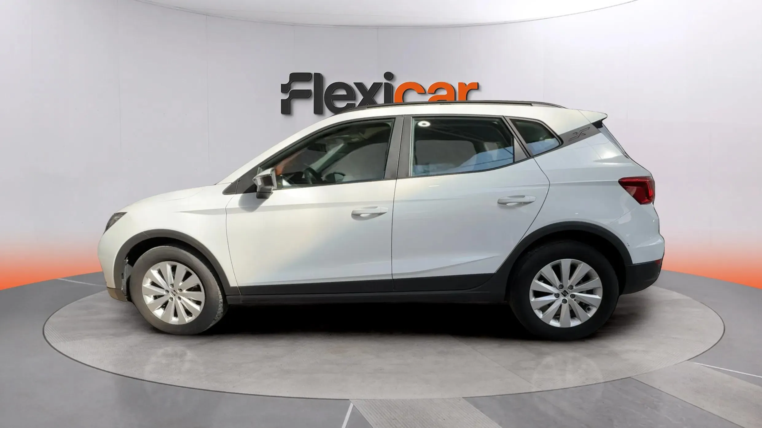SEAT Arona 1.0 TSI DSG Style XL - foto 4