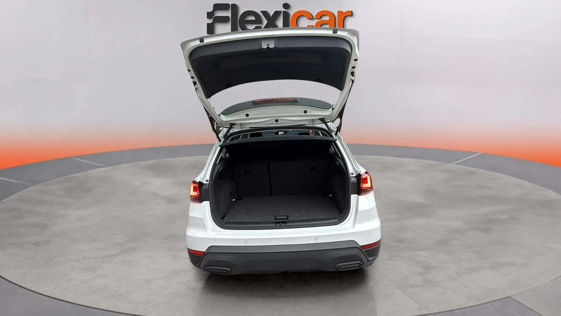SEAT Arona 1.0 TSI DSG Style XL - foto 9