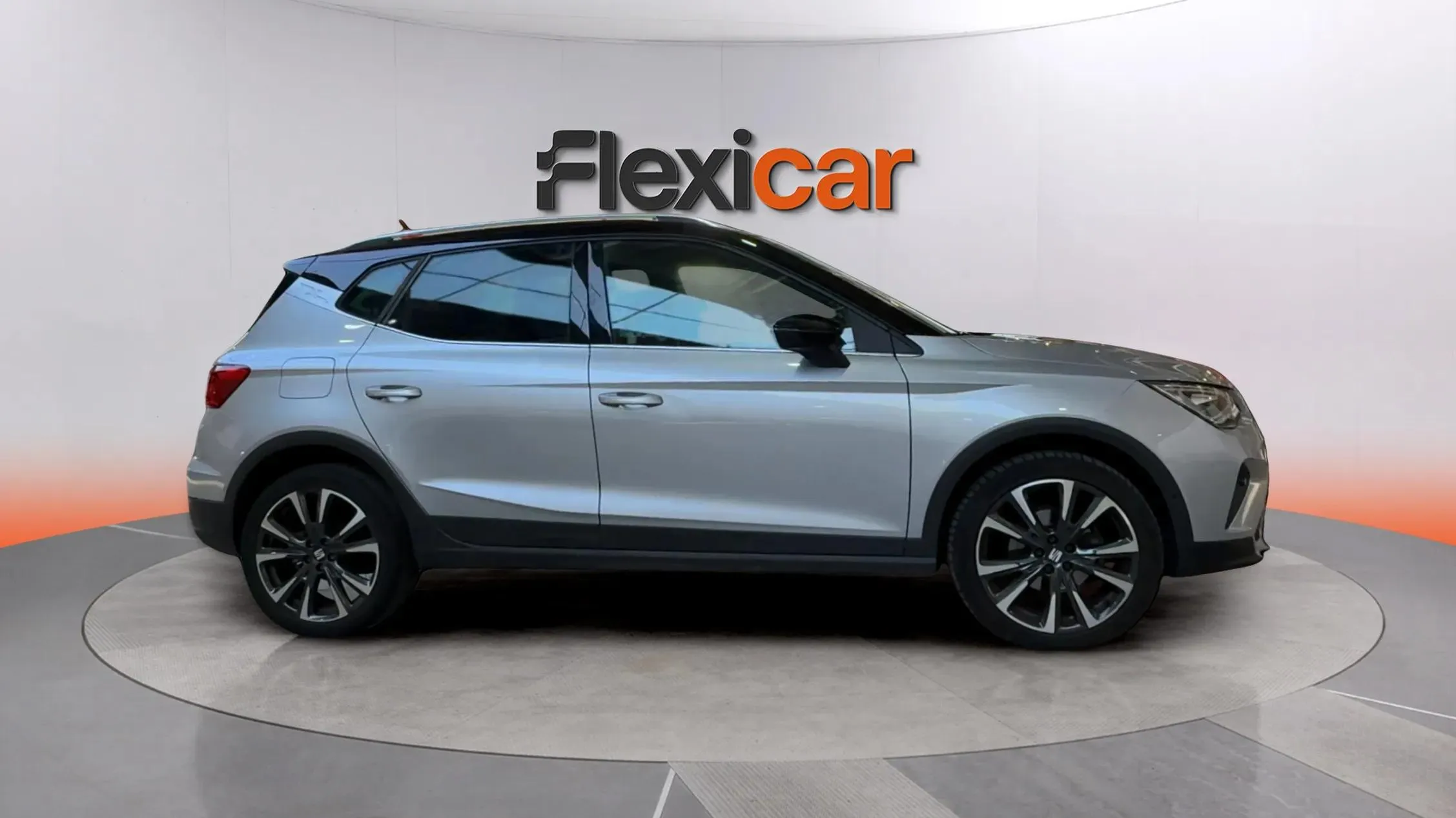 SEAT Arona 1.0 TSI DSG Style XL - foto 8