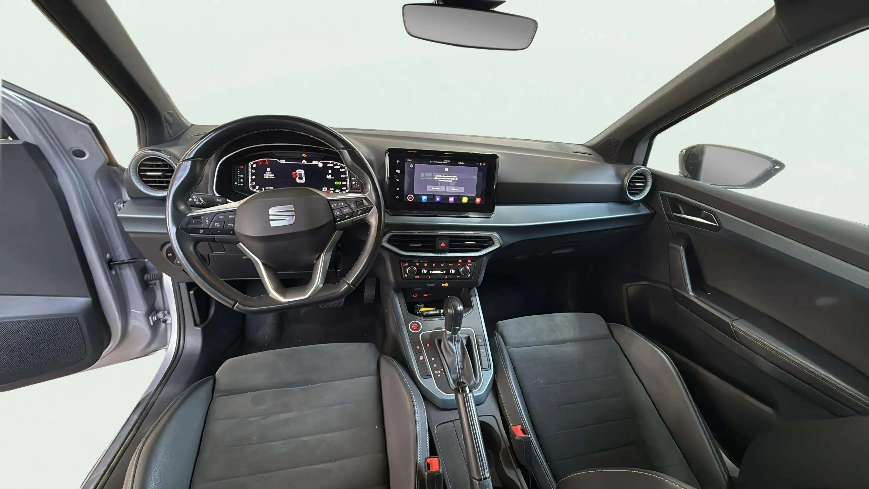 SEAT Arona 1.0 TSI DSG Style XL - foto 11