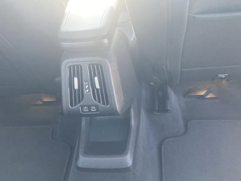 BMW X1 18i sDrive 1.5 - foto 22