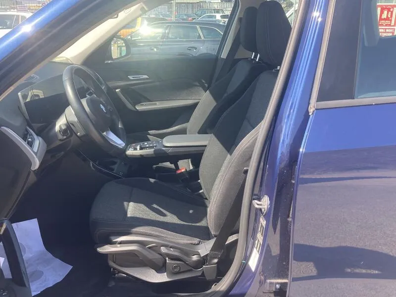 BMW X1 18i sDrive 1.5 - foto 35