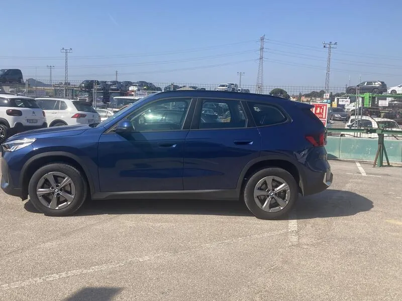 BMW X1 18i sDrive 1.5 - foto 3