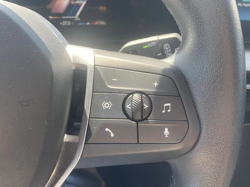 BMW X1 18i sDrive 1.5 - foto 43