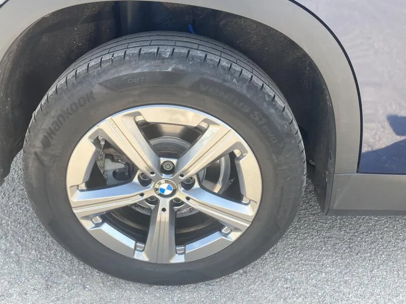 BMW X1 18i sDrive 1.5 - foto 12