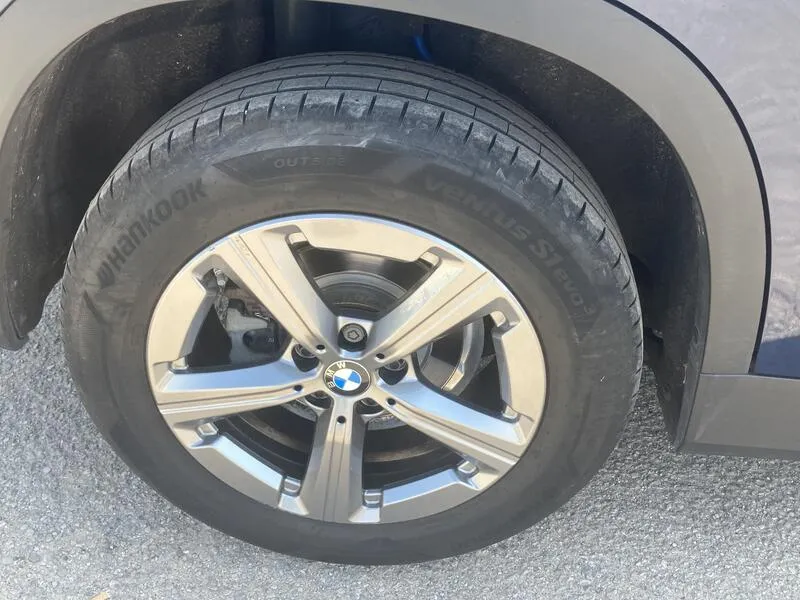 BMW X1 18i sDrive 1.5 - foto 13