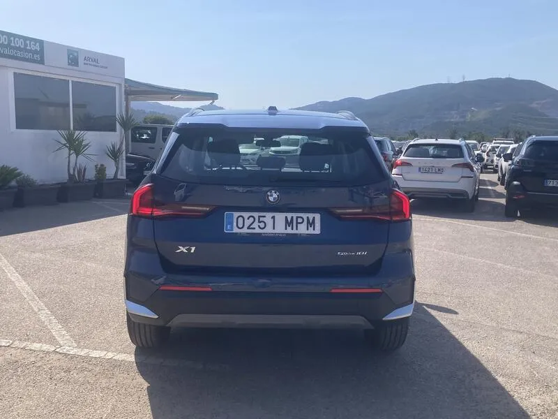 BMW X1 18i sDrive 1.5 - foto 5