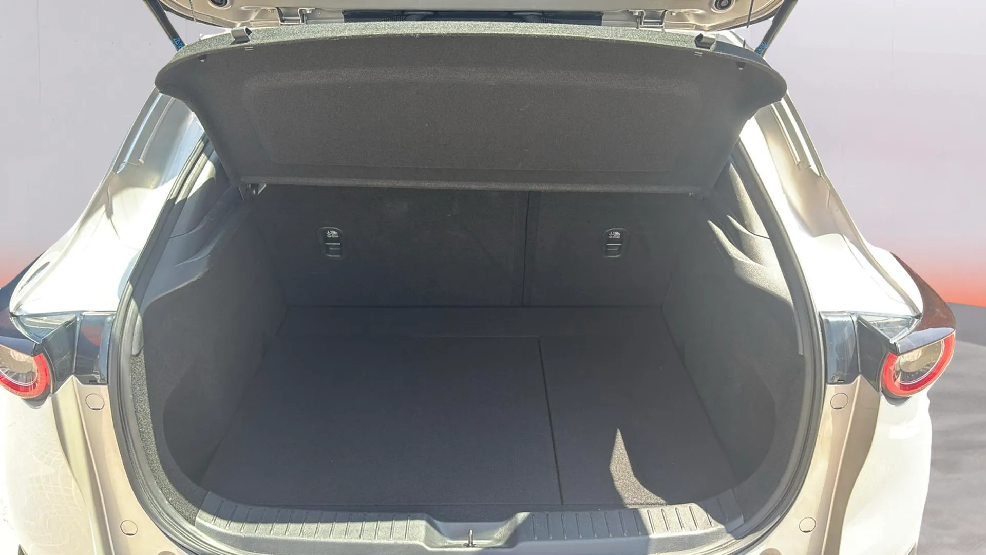 Mazda CX-30 e-Skyactiv G Homura - foto 16