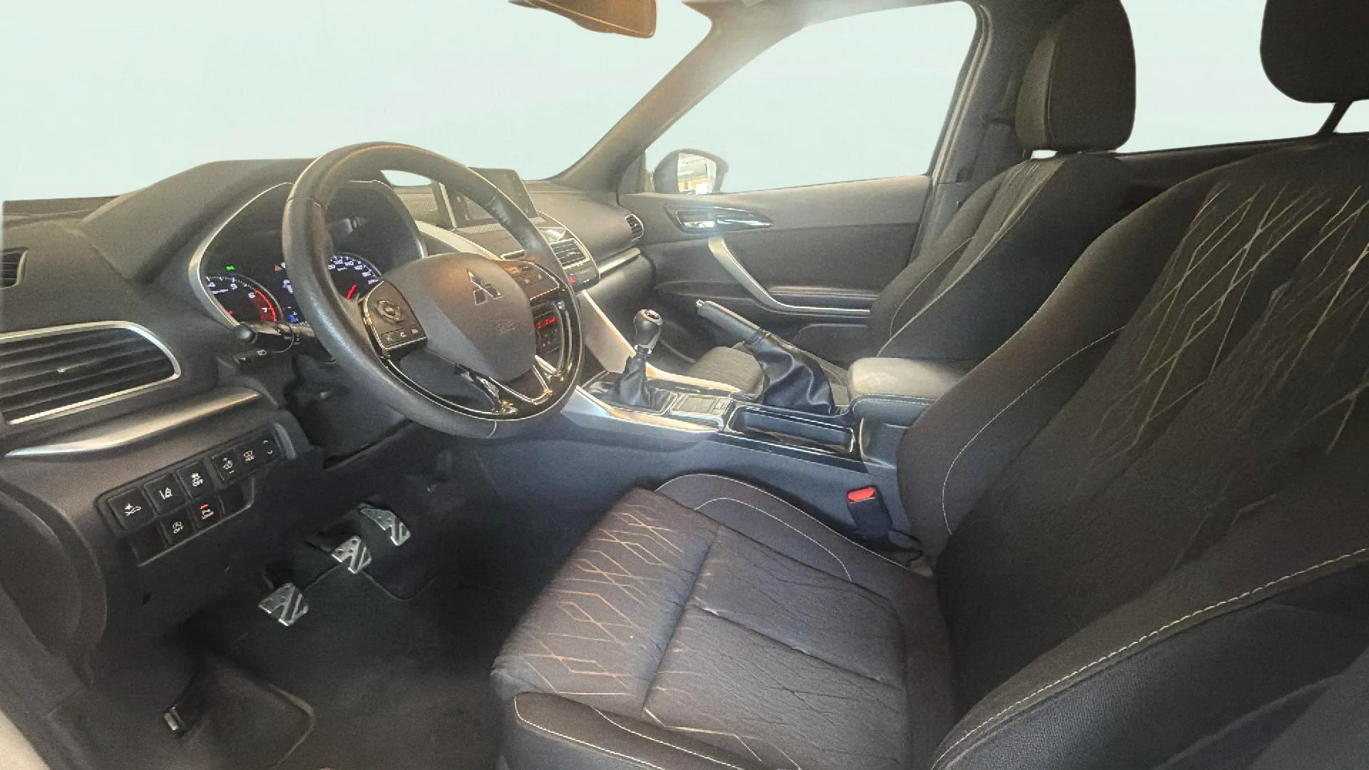 Mitsubishi Eclipse Cross 150T Motion Black Edition - foto 15
