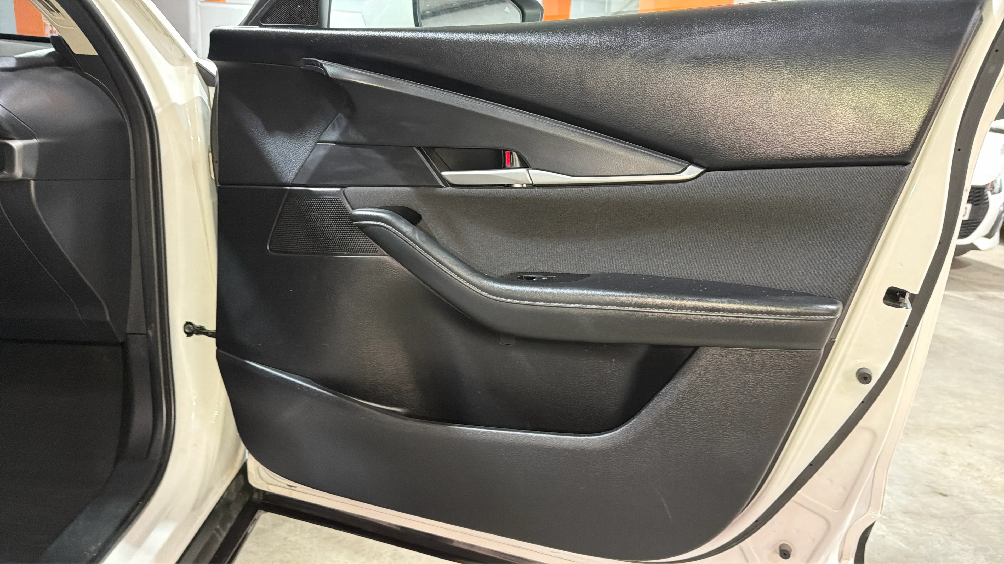 Mazda CX-30 e-Skyactiv G MHEV Prime-line - foto 29