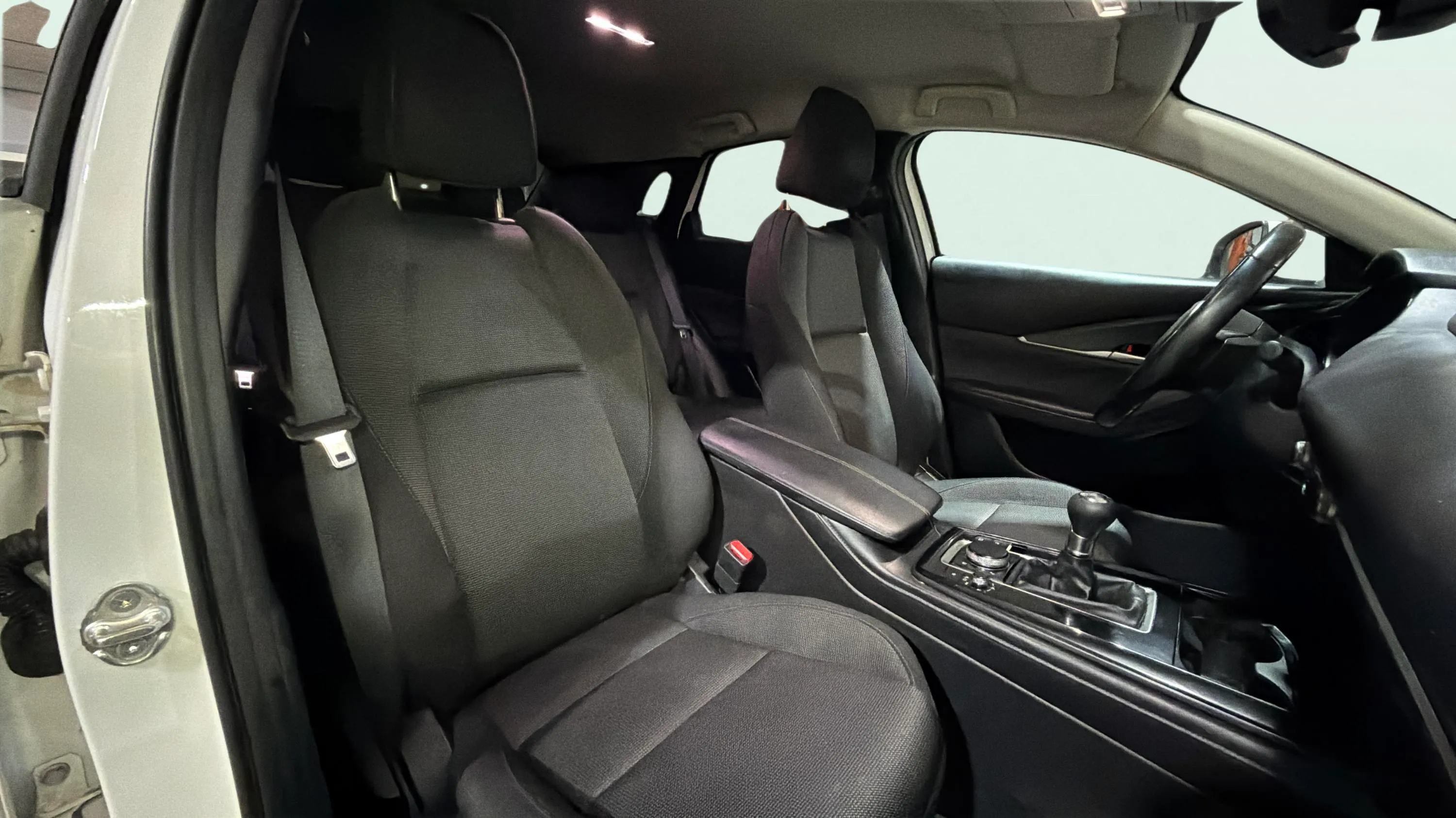 Mazda CX-30 e-Skyactiv G MHEV Prime-line - foto 17