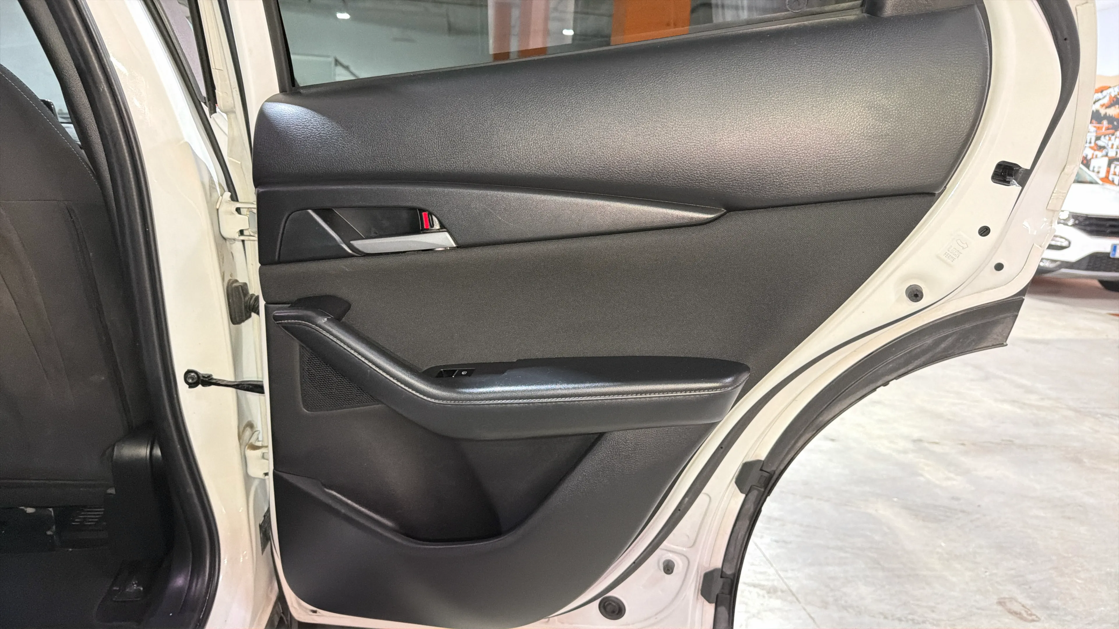 Mazda CX-30 e-Skyactiv G MHEV Prime-line - foto 30