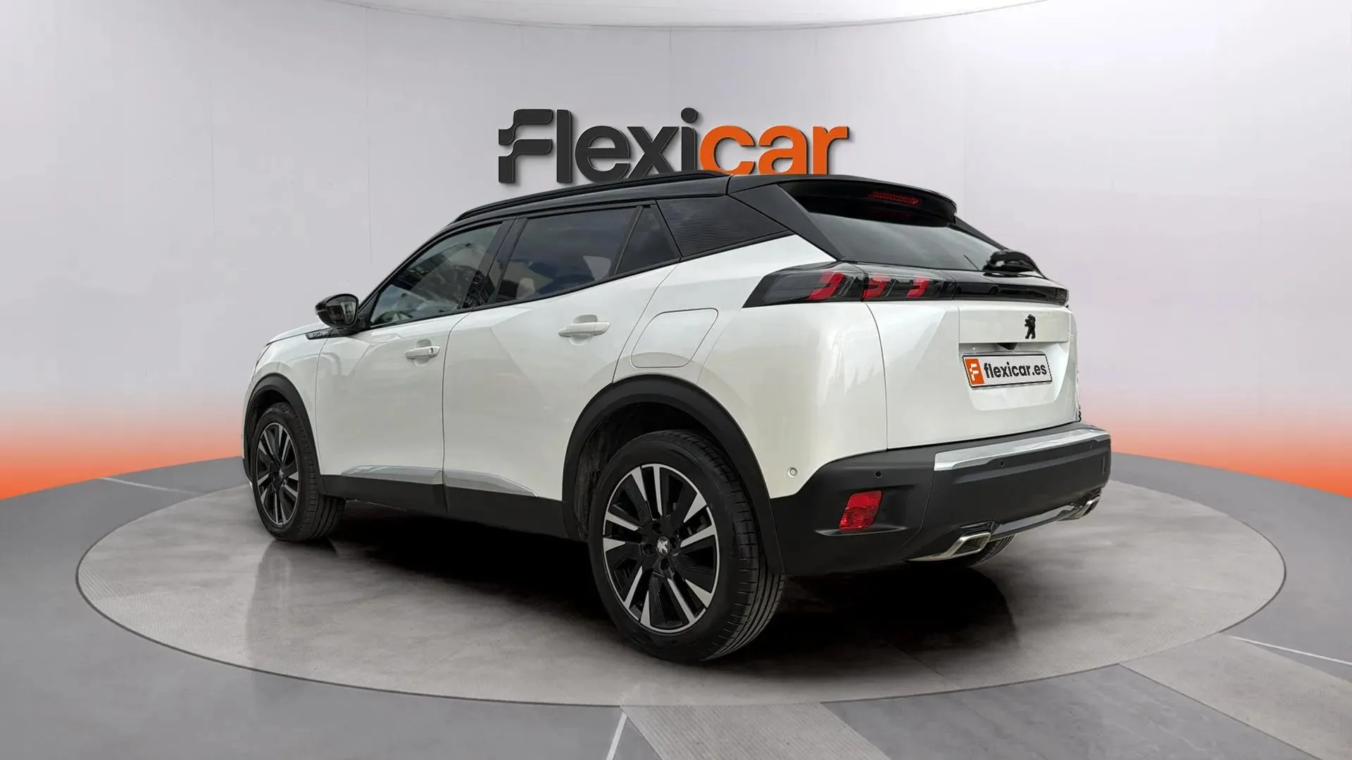 Peugeot 2008 GT Line PureTech 130 EAT8 - foto 5