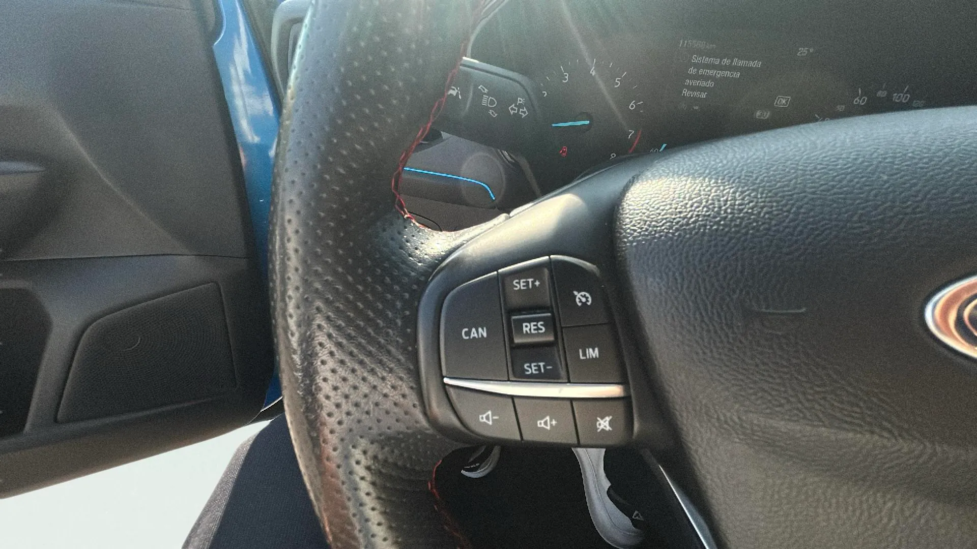 Ford Focus 1.0 EcoBoost ST-Line - foto 16
