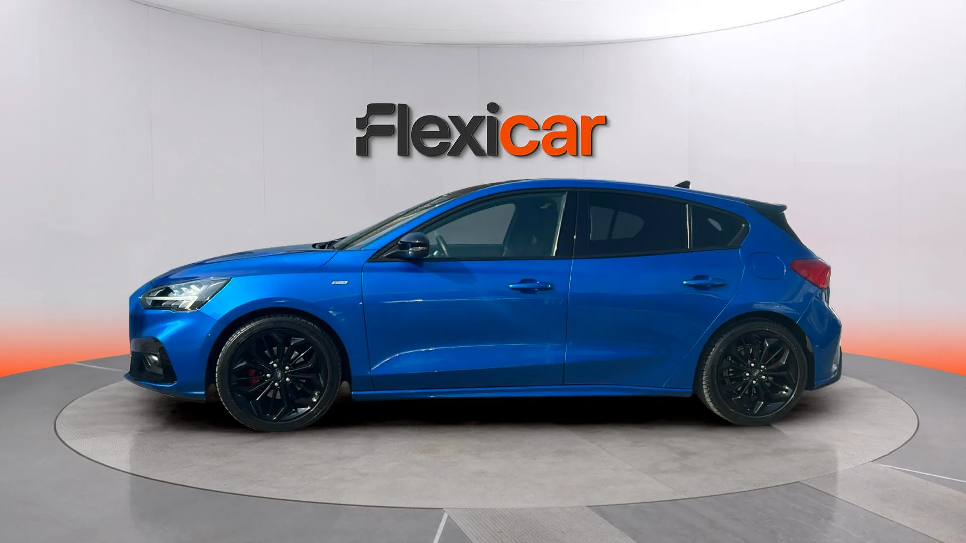 Ford Focus 1.0 EcoBoost ST-Line - foto 4