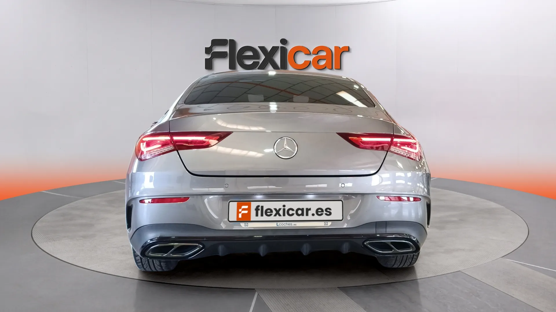 Mercedes-Benz CLA 180 - foto 4