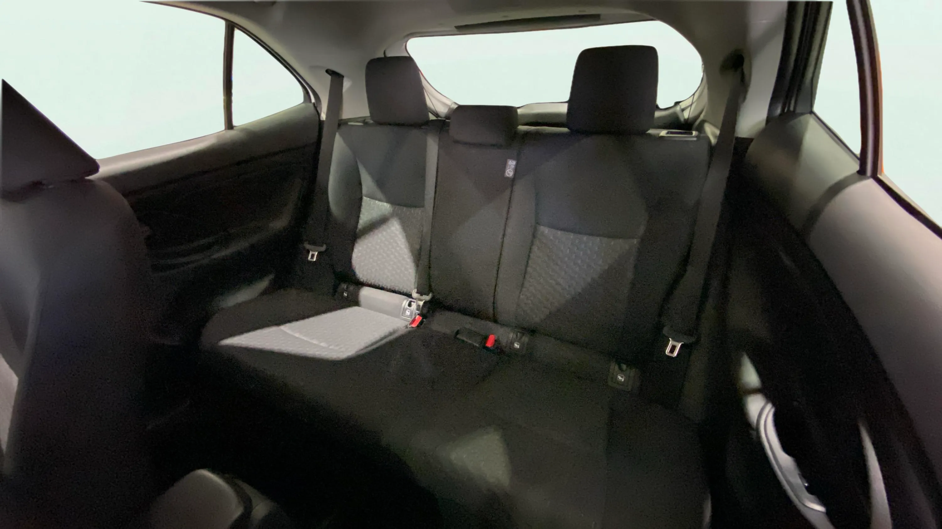Toyota Yaris Cross 1.5 130H Active - foto 12
