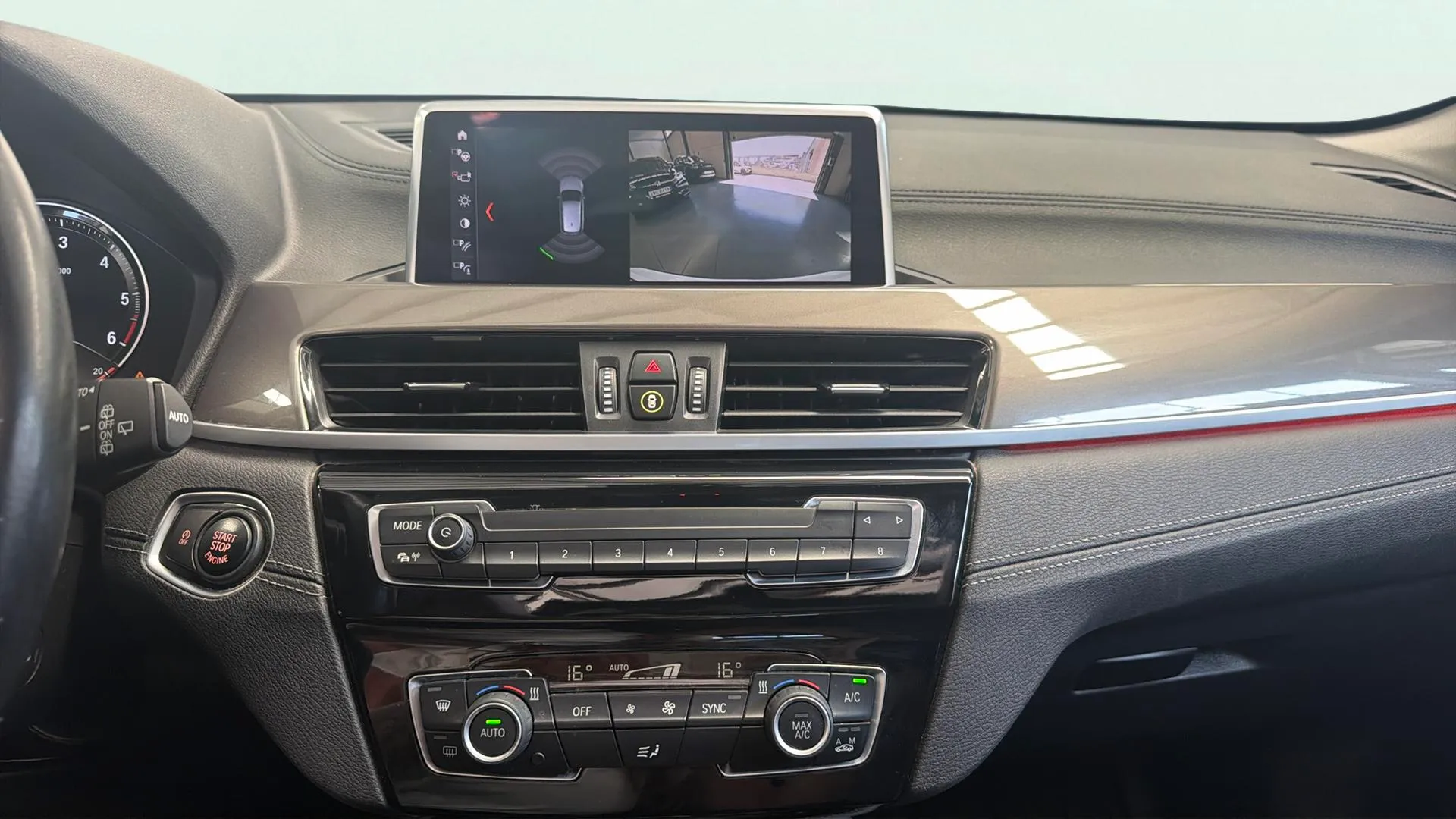 BMW X1 sDrive18d - foto 16