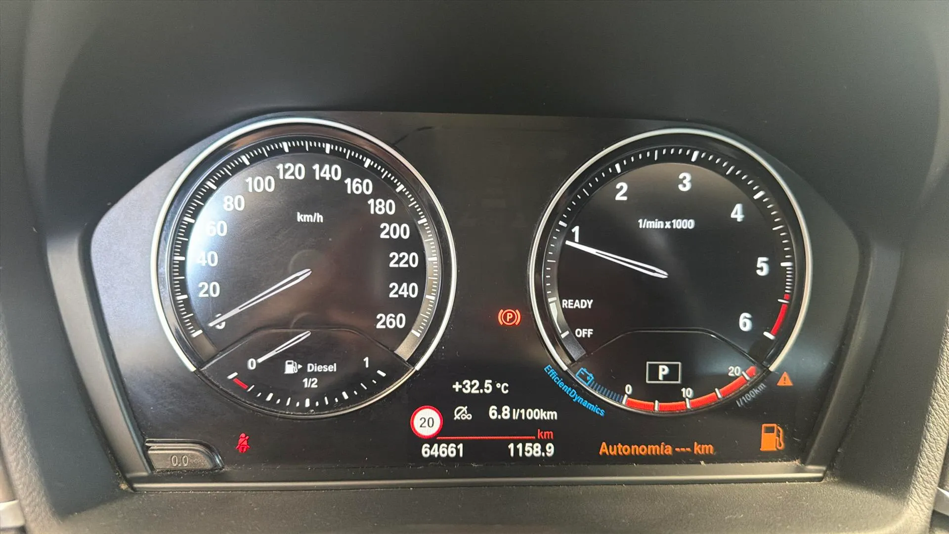BMW X1 sDrive18d - foto 12