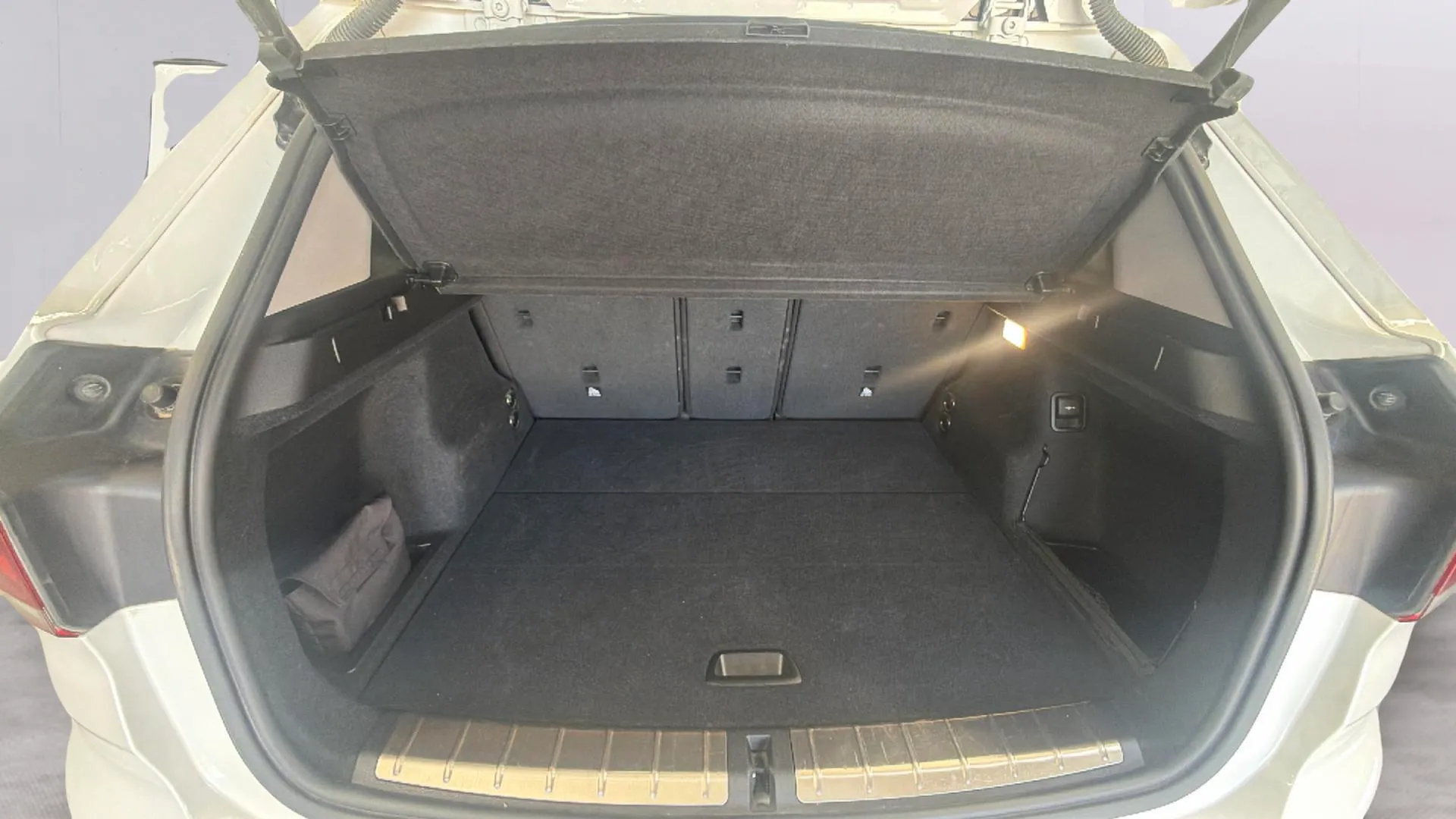 BMW X1 sDrive18d - foto 26