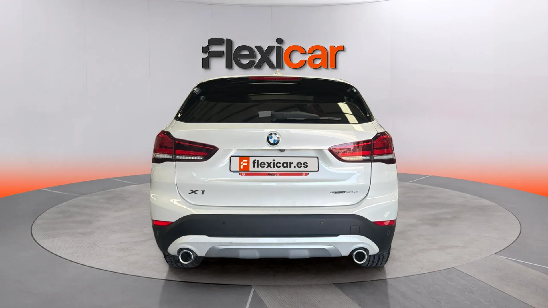 BMW X1 sDrive18d - foto 5