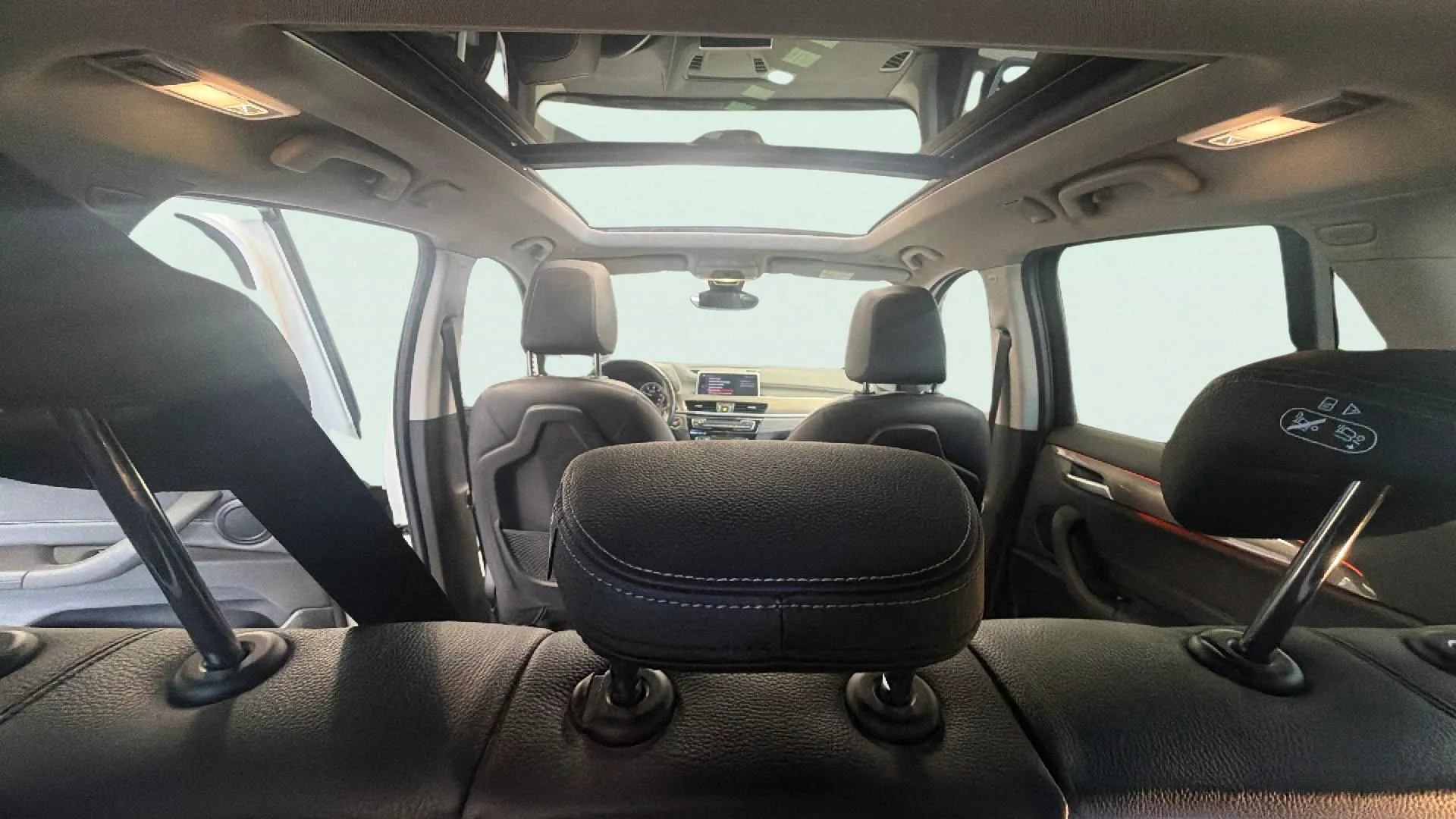 BMW X1 sDrive18d - foto 10