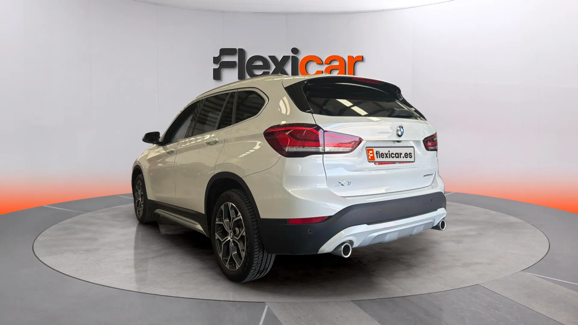 BMW X1 sDrive18d - foto 4
