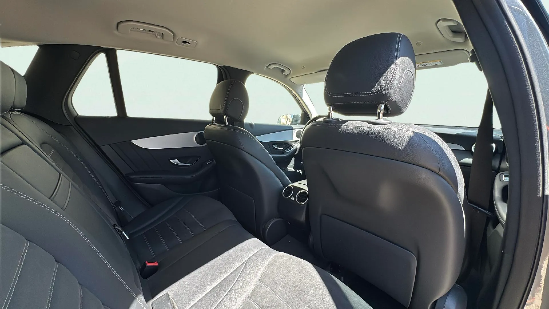 Mercedes-Benz GLC 200 d 4MATIC - foto 14