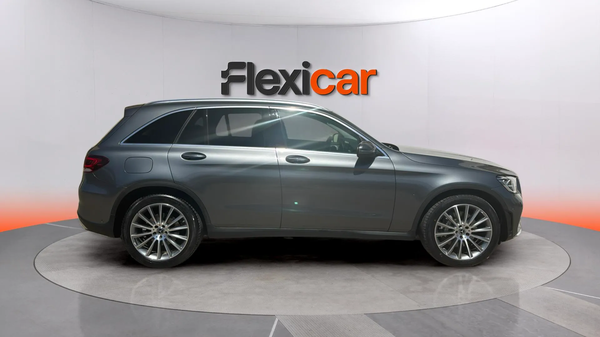 Mercedes-Benz GLC 200 d 4MATIC - foto 7